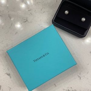 Tiffany & Co gift box